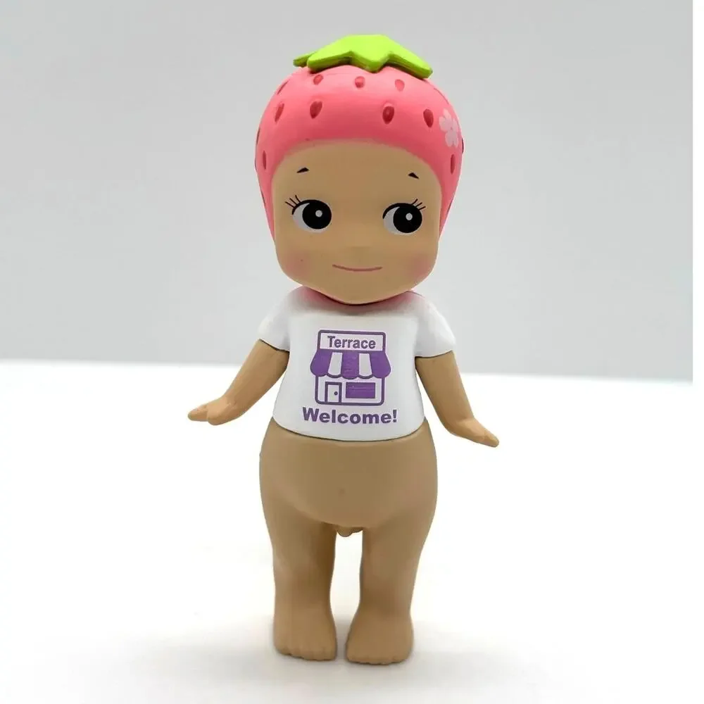New Unbranded Kewpie/Angel Collectible Mini Figure, Strawberry Welcome, Open Box